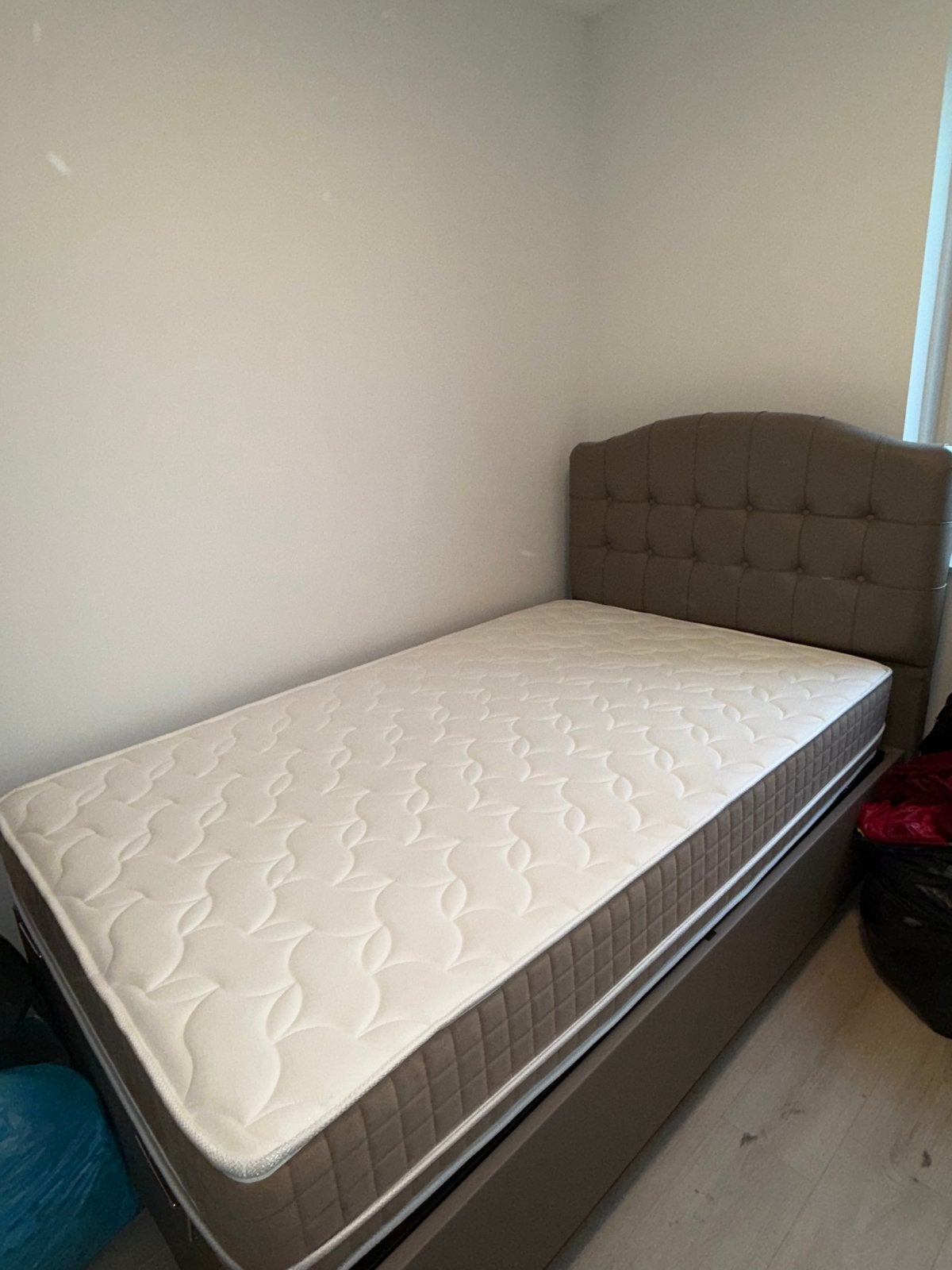 tweepersoonsbed met opbergruimte, Ophalen, Overige materialen, Bruin, 140 cm