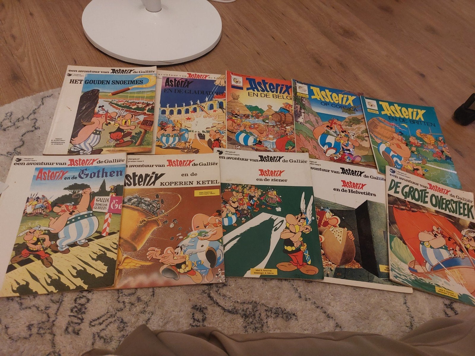 asterix en obelix 2 euro per stuk, Meerdere stripboeken, Ophalen, Zo goed als nieuw