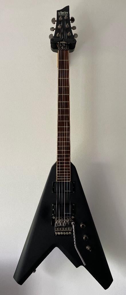 Schecter Stealth B-2 FR, Muziek en Instrumenten, Snaarinstrumenten | Gitaren | Elektrisch, Zo goed als nieuw, Solid body, Overige merken