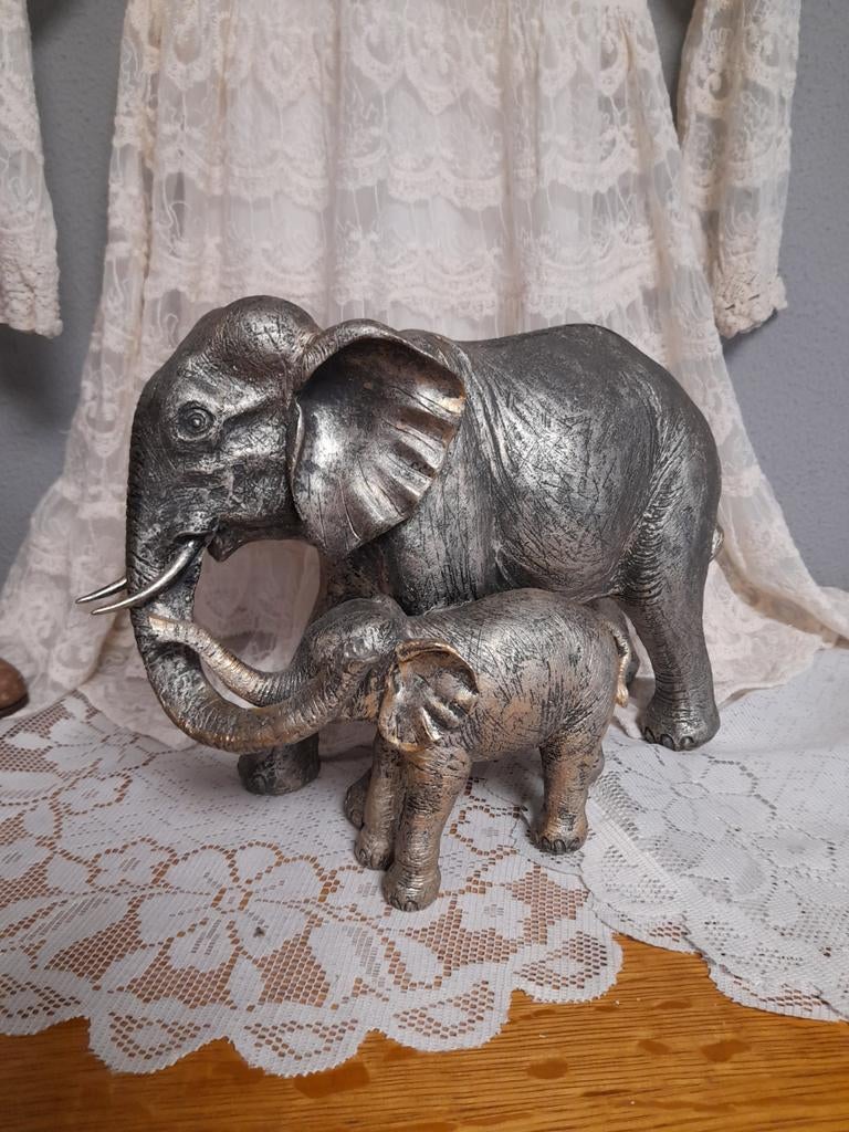 Mooi beeld olifant, Ophalen of Verzenden, Zo goed als nieuw, Dier