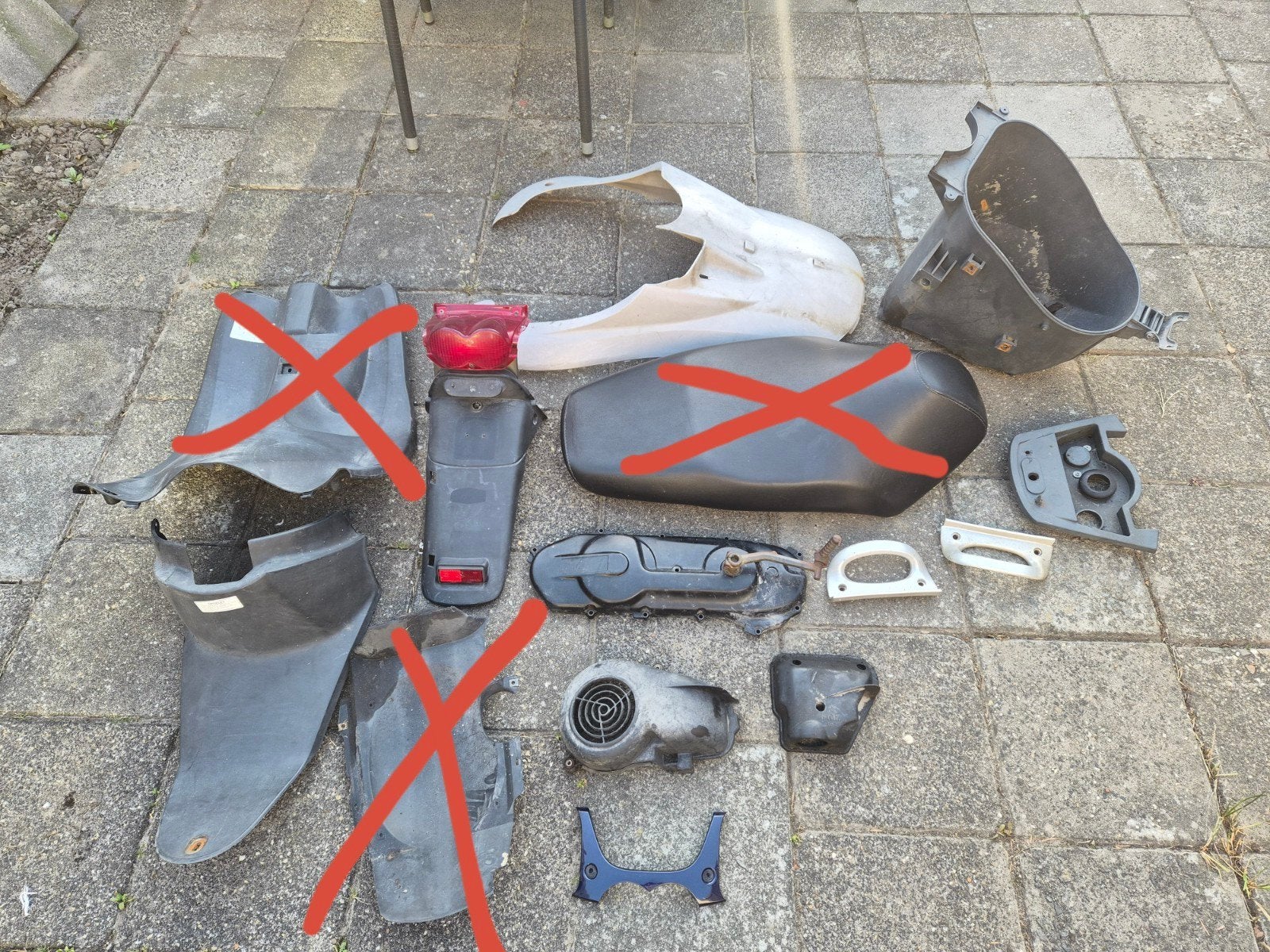 Onderdelen Yamaha Neos - Diverse gebruikte scooteronderdelen, Ophalen of Verzenden, Gebruikt, Kap, Yamaha
