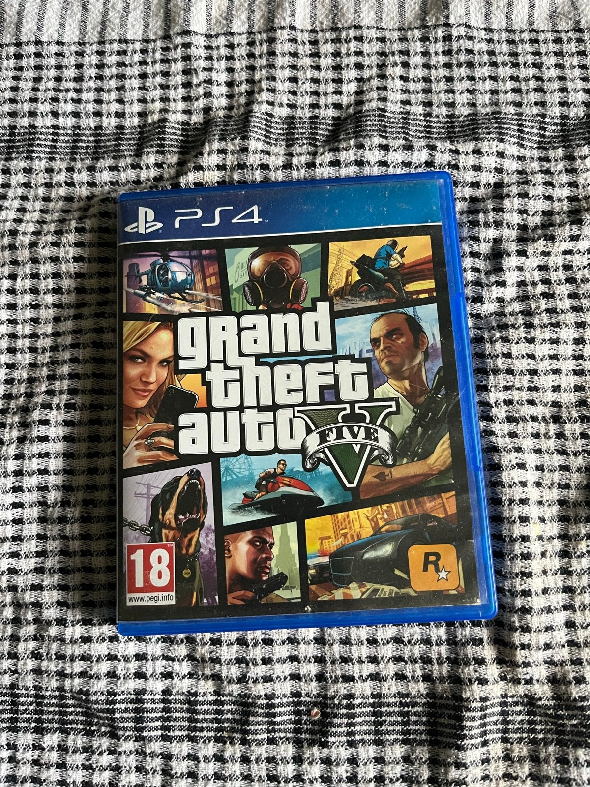Grand Theft Auto V (GTA 5) PS4 -, Spelcomputers en Games, Games | Sony PlayStation 4, Avontuur en Actie, Online, Vanaf 18 jaar
