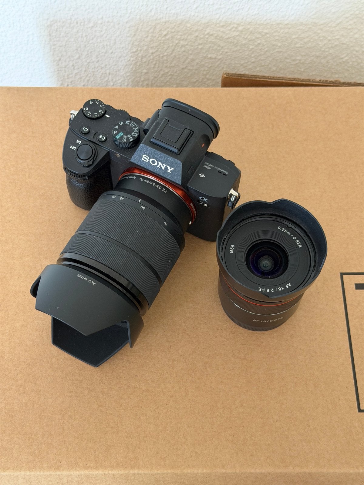 Sony A7 III met 2 lenzen, Ophalen, Beeldstabilisatie, Zo goed als nieuw, 4 t/m 7 keer