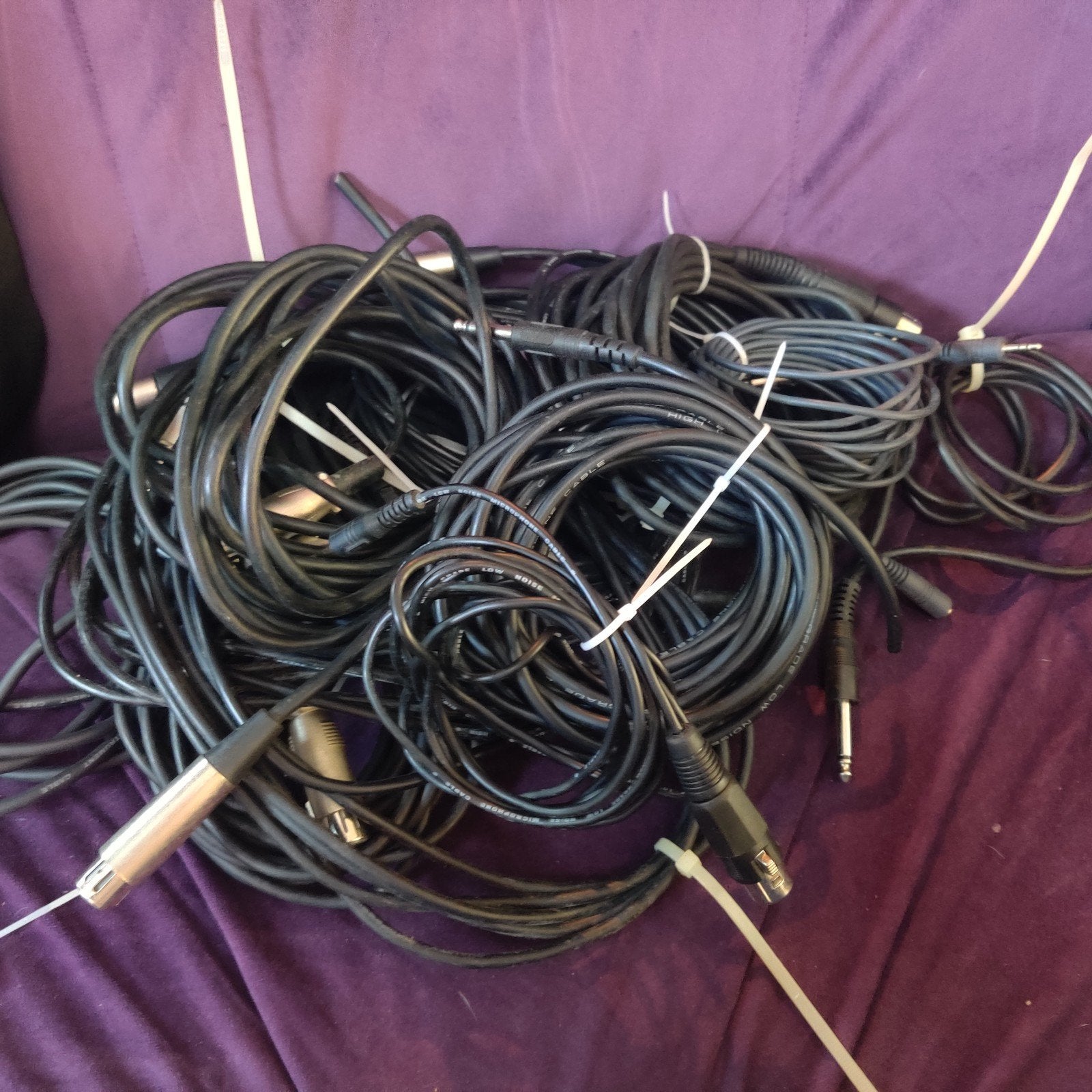 Diverse Audio kabels  jacks. Xlr  zie fotos, Muziek en Instrumenten, Kabels en Stekkers, Ophalen, Gebruikt, Apparatuur
