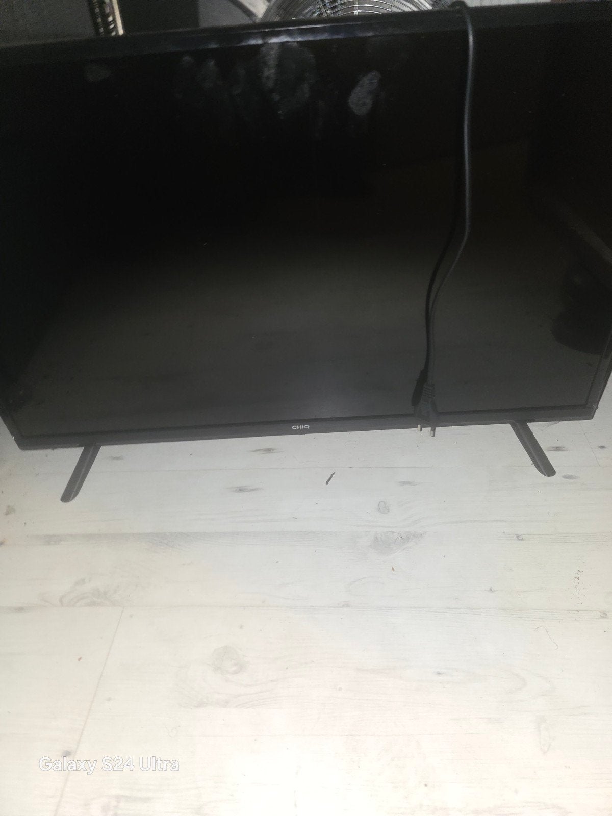 Chiq Flatscreen TV 80cm - Ideaal voor slaapkamer/gaming, Ophalen of Verzenden, Gebruikt, 60 tot 80 cm, Overige merken