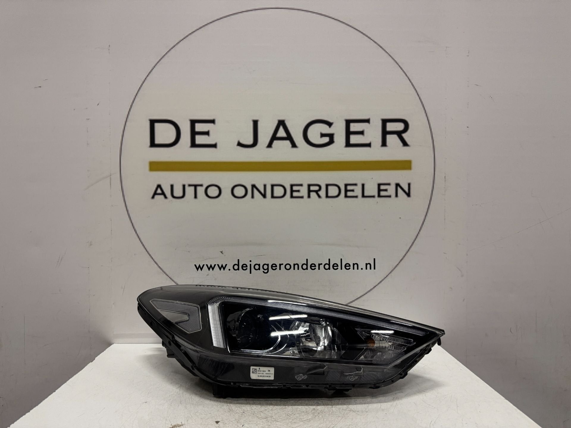 HYUNDAI TUCSON LED KOPLAMP RECHTS 92102D7500, Gebruikt, Heolleung-ro 12
06797  Seoul, Ophalen of Verzenden, Info@hyundai.com
