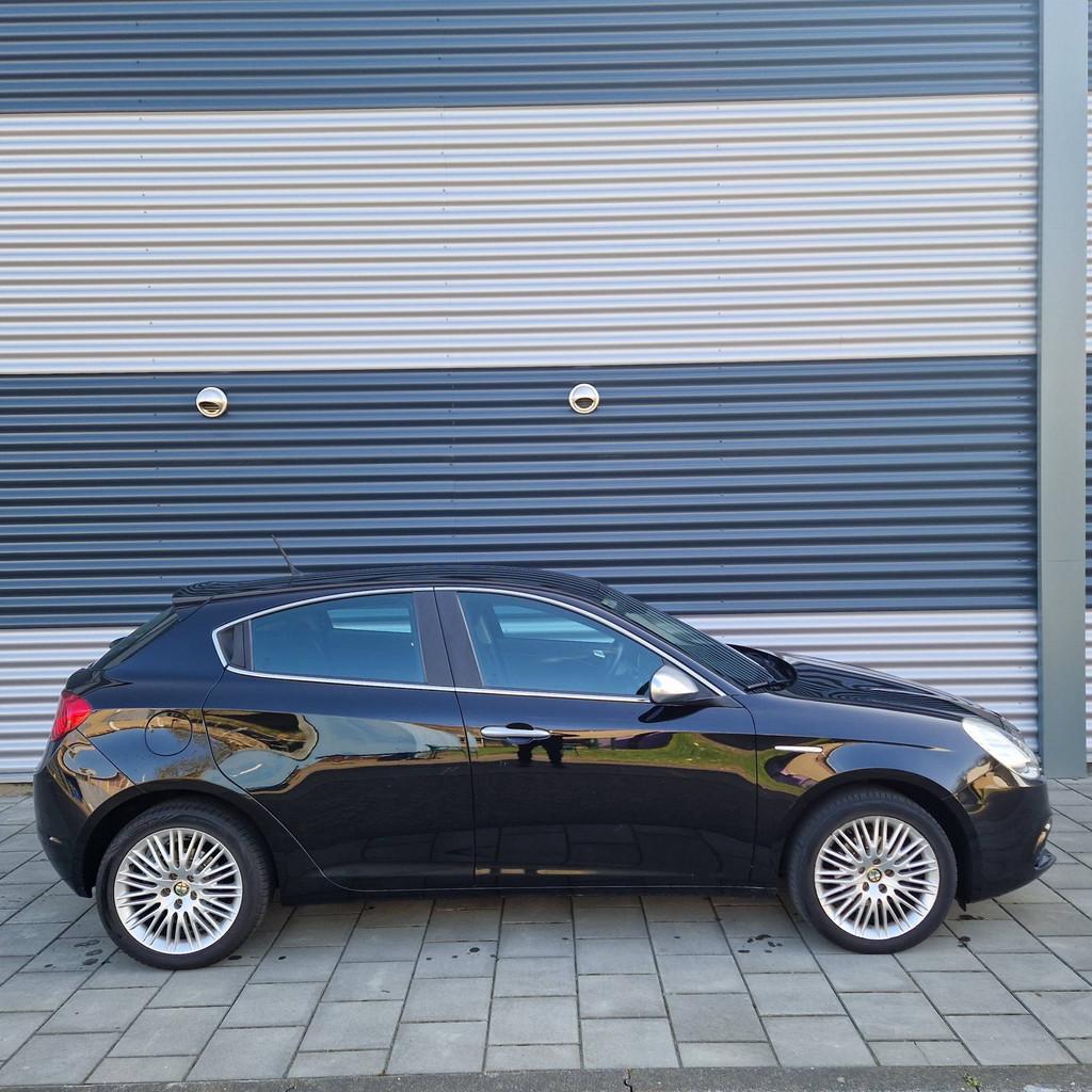 Alfa Romeo Giulietta 1.4 T Progression clima stoelverwarming, Auto's, Alfa Romeo, Voorwielaandrijving, Euro 5, Gebruikt, 4 cilinders
