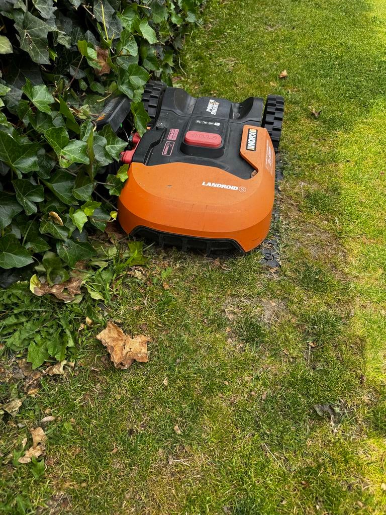 Worx Landroid Robotmaaier - Automatisch en Efficiënt, Ophalen, Cirkelmaaier, Gebruikt, Accu-grasmaaier