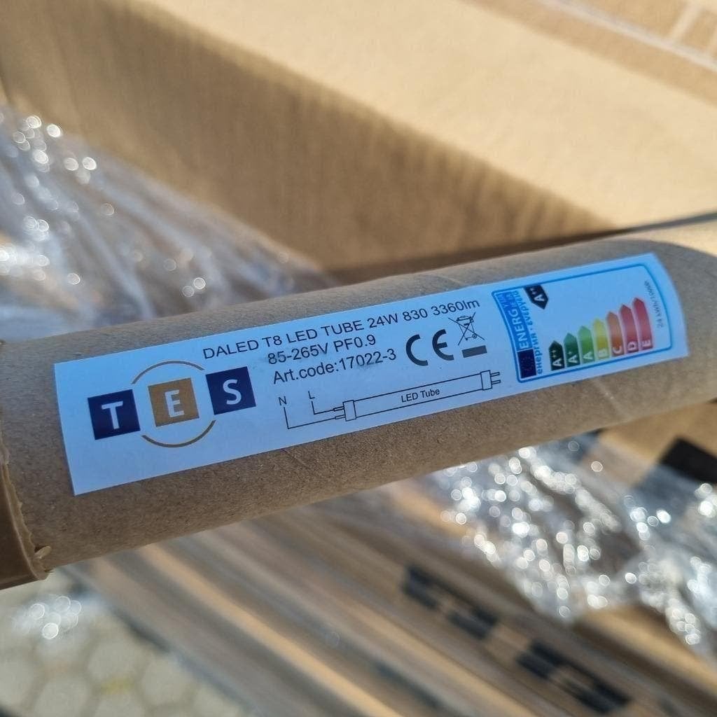 partij NIEUWE  TL  led buizen  t8 150 CM LANG  24 WATT, Ophalen, Nieuw, E27 (groot), Led-lamp