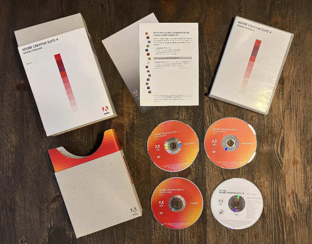Adobe Creative suite 4 voor MacOS - originele CDs & boekjes, Computers en Software, Office-software, Ophalen, MacOS