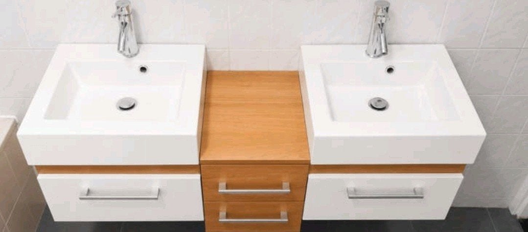 Moderne badkamerkast met dubbele wasbak, Huis en Inrichting, Badkamer | Badkamermeubels, Gebruikt, 100 tot 150 cm, Ophalen of Verzenden