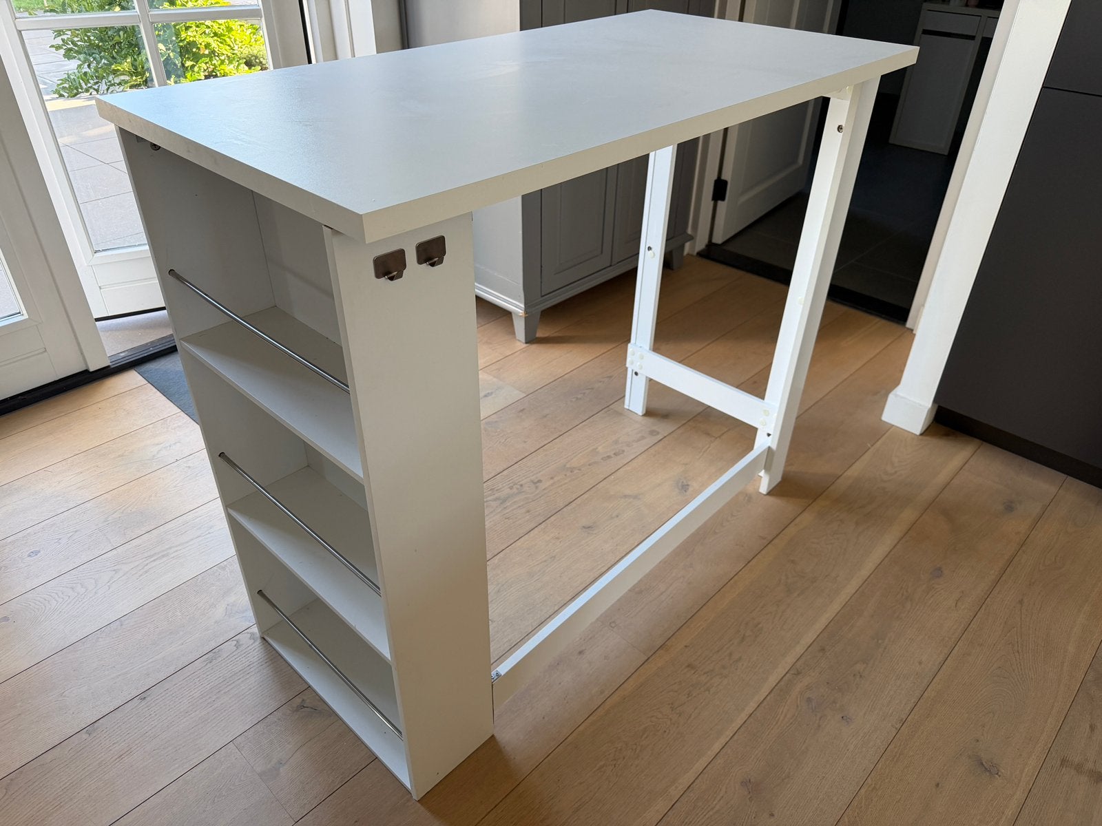 Leuke bartafel met opbergvakken, Ophalen, Gebruikt
