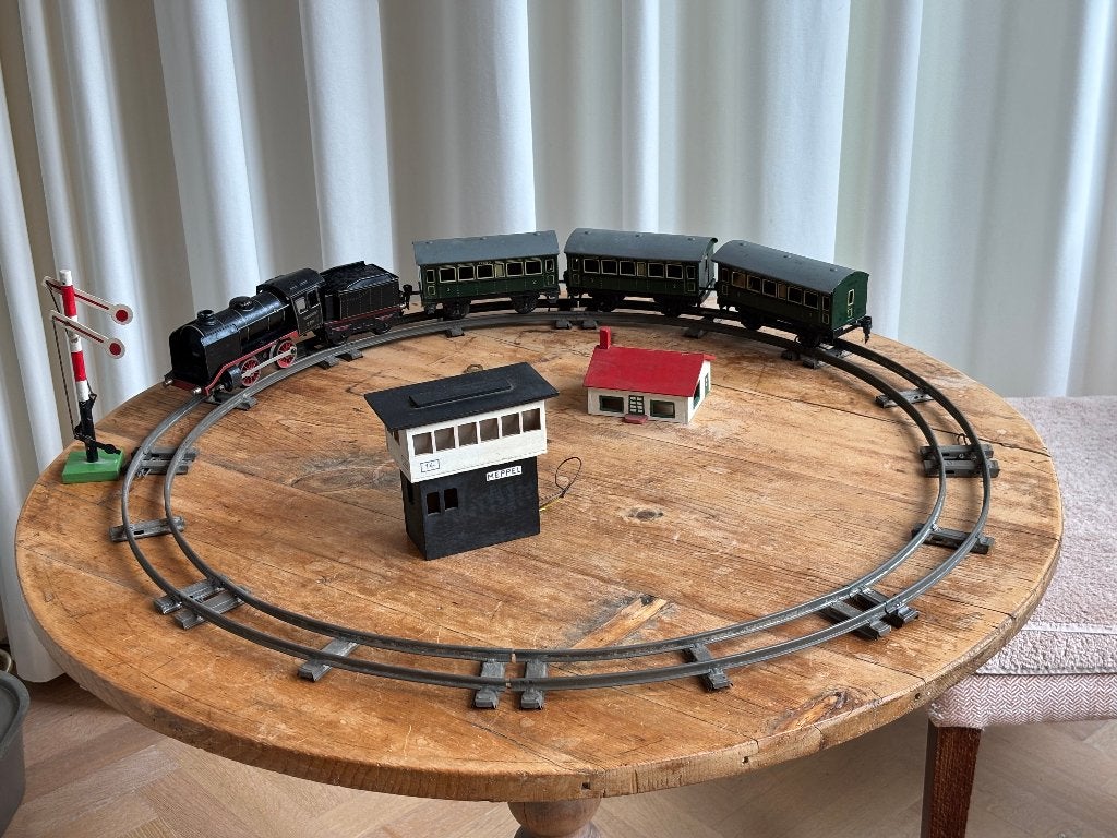 Märklin R 890/3 uurwerk treinset spoor 0, Ophalen of Verzenden