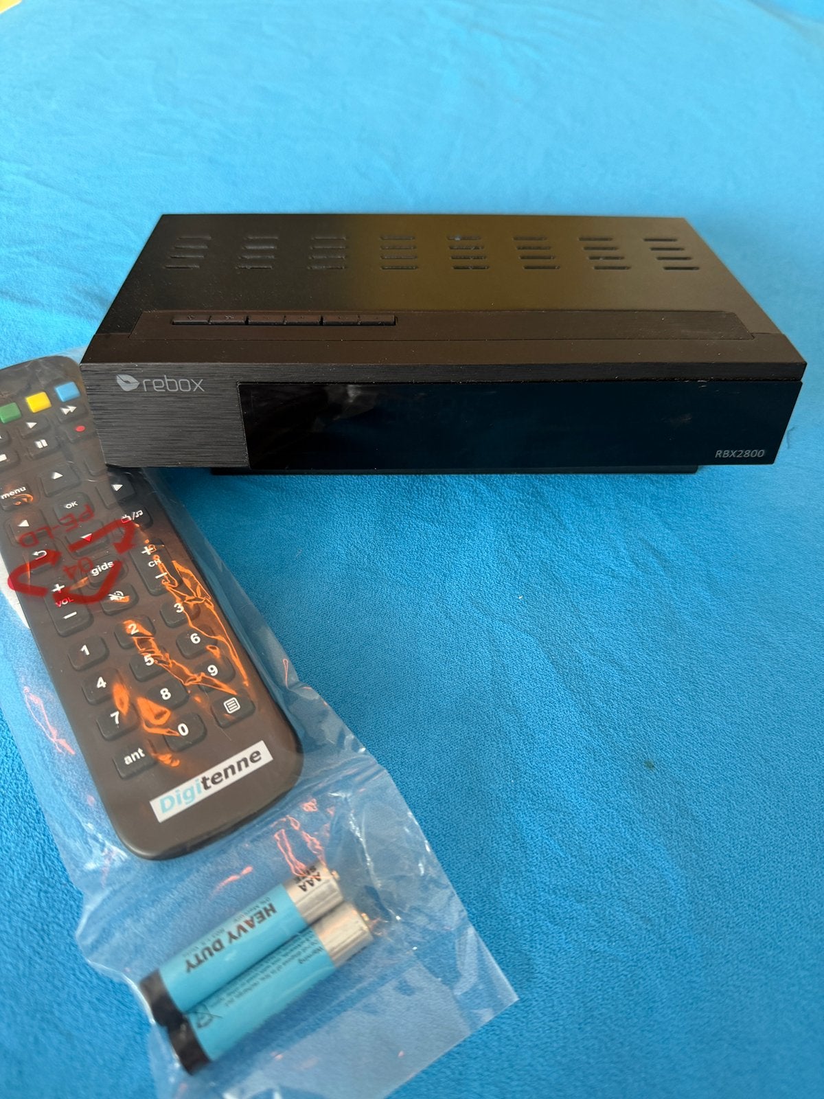 WK voetbal GRATIS op deze org. DIGITENNE ontvanger via DVB., Ophalen of Verzenden, Refurbished