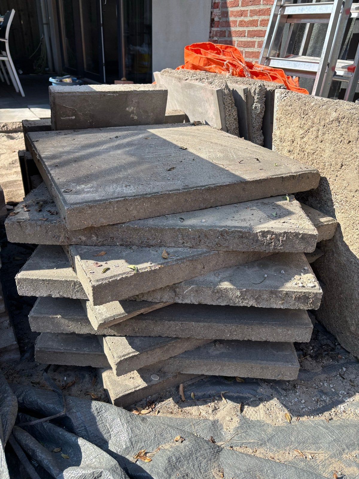 Gratis af te halen: terrastegels van beton, Tuin en Terras, Ophalen, Gebruikt, Minder dan 5 m², Beton