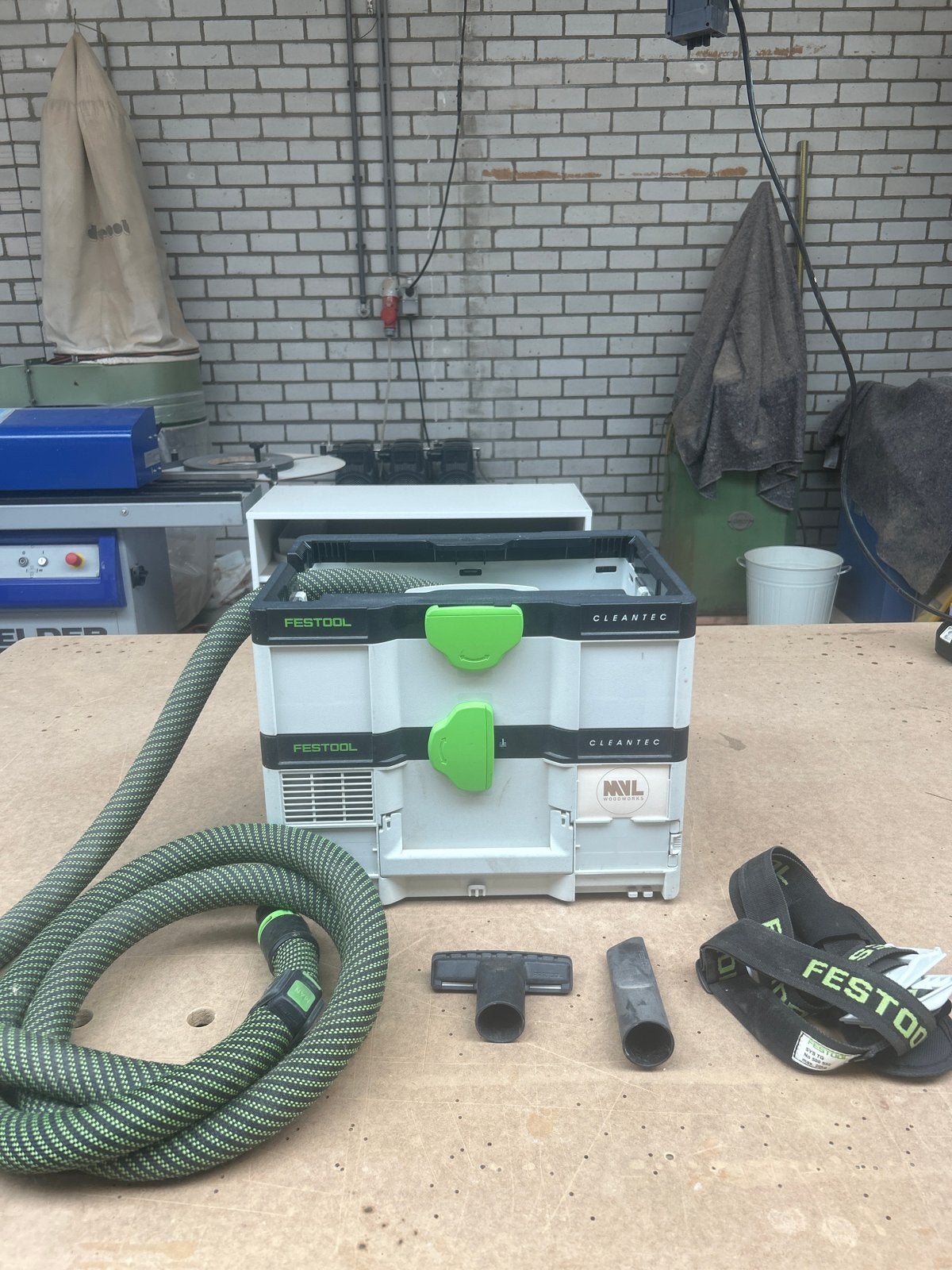 Festool stofzuiger zo goed als nieuw, Witgoed en Apparatuur, Stofzak, Overige merken, Ophalen of Verzenden, Zo goed als nieuw