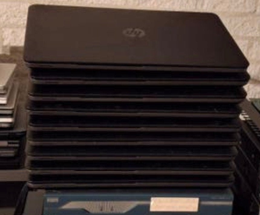 Hp 650 g2 10stuks(hp,i5,650 g2,win10/win11), Ophalen, 2 tot 3 Ghz, 15 inch, Zo goed als nieuw