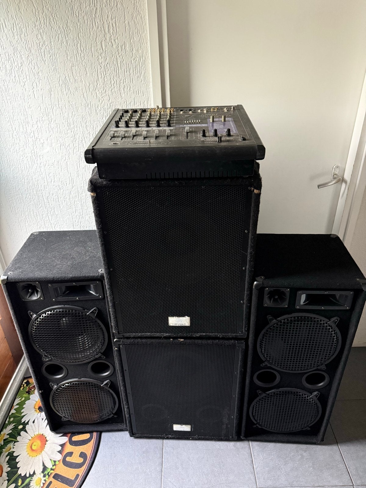 Complete PA set met subwoofers,speakers en power mixer, Ophalen, Gebruikt