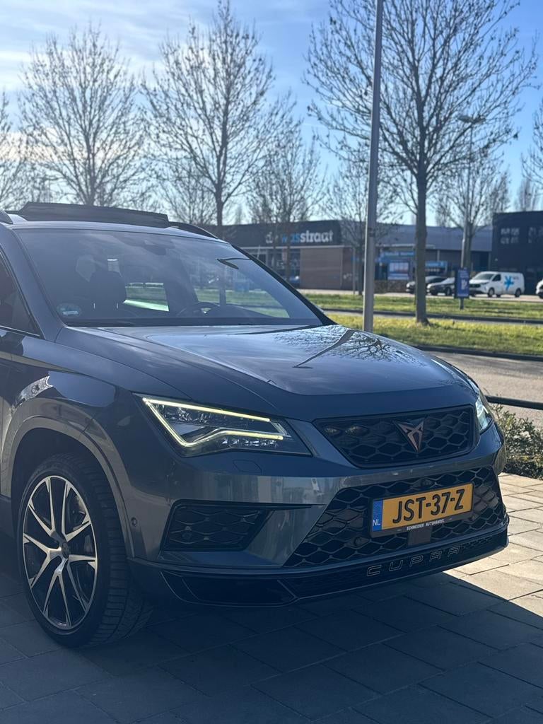 Cupra Ateca 2.0 TSI 300pk 4DRIVE 2019|Brembo|Pano|360°|, Auto's, Automaat, Zwart, 4 cilinders, 1984 cc