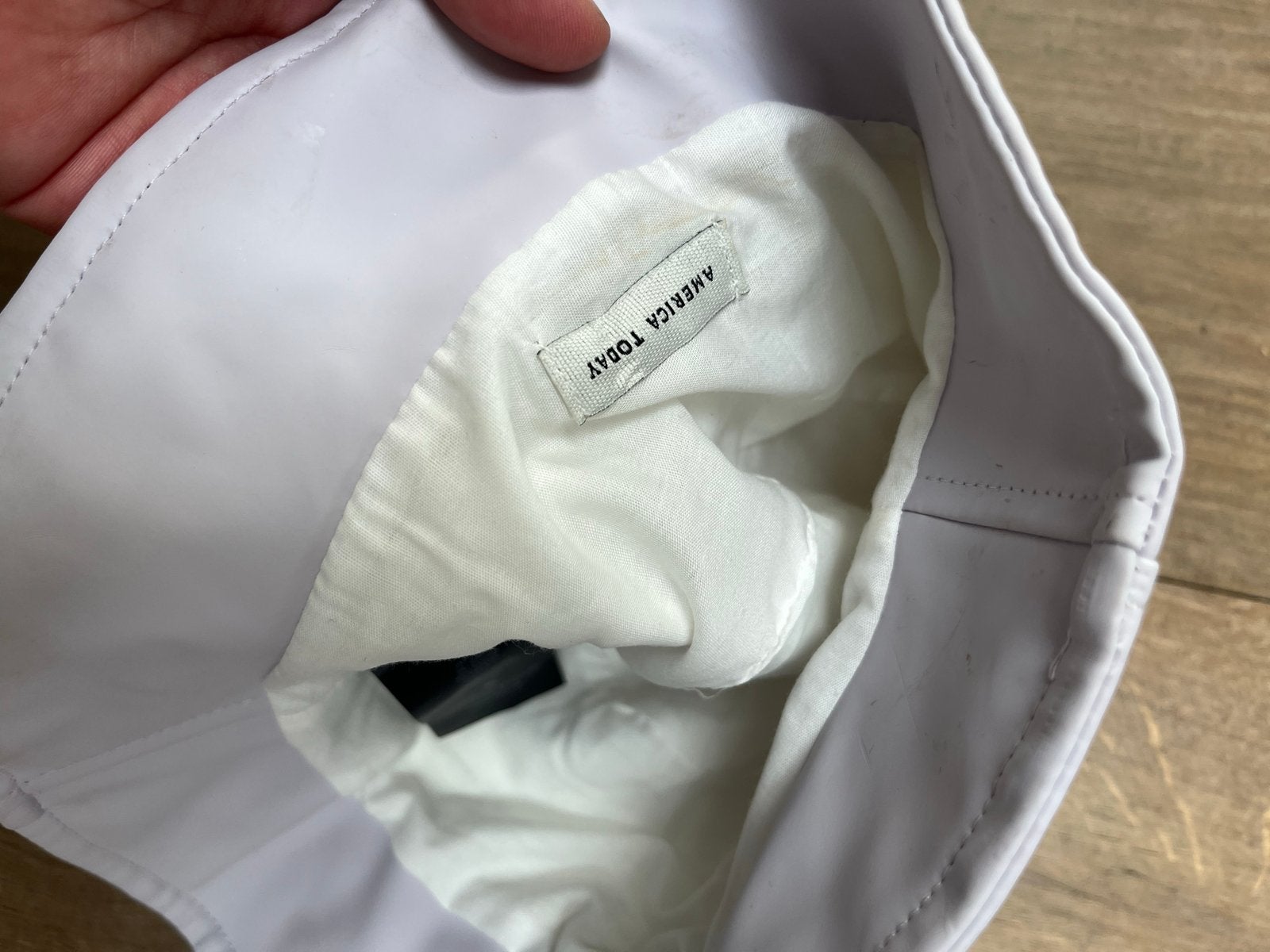 America Today Bucket regen Hat - lila, Caravans en Kamperen, Regenkleding, Ophalen of Verzenden, Zo goed als nieuw, Regenjas, Dames