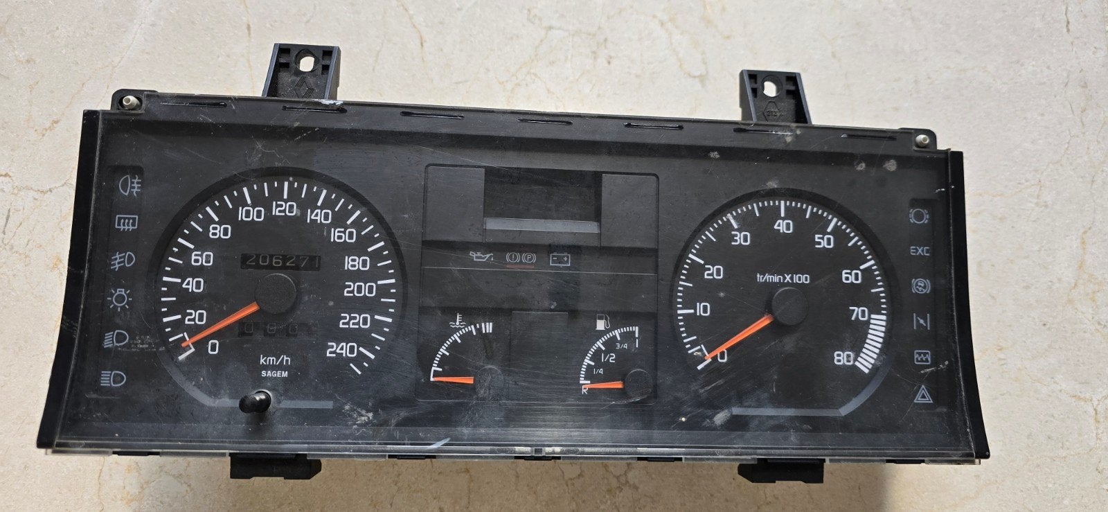 Renault Clio 1.8 16v tellerbak orgineel Renault clio 16s, Ophalen of Verzenden, Gebruikt, Renault