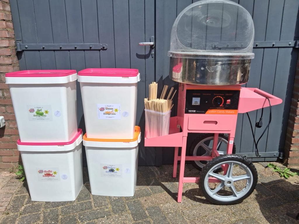 Suikerspin machine met suiker, stokjes en lichtgevende stokj, Ophalen, Gebruikt