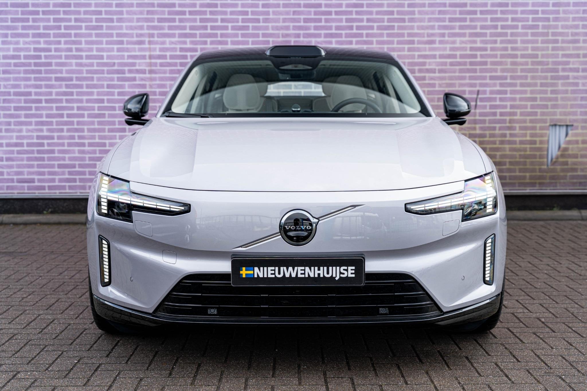 Volvo ES90 Single Motor Extended Range Ultra 92 kWh | Bowers, Auto's, Volvo, Achterwielaandrijving, 662 km, Origineel Nederlands