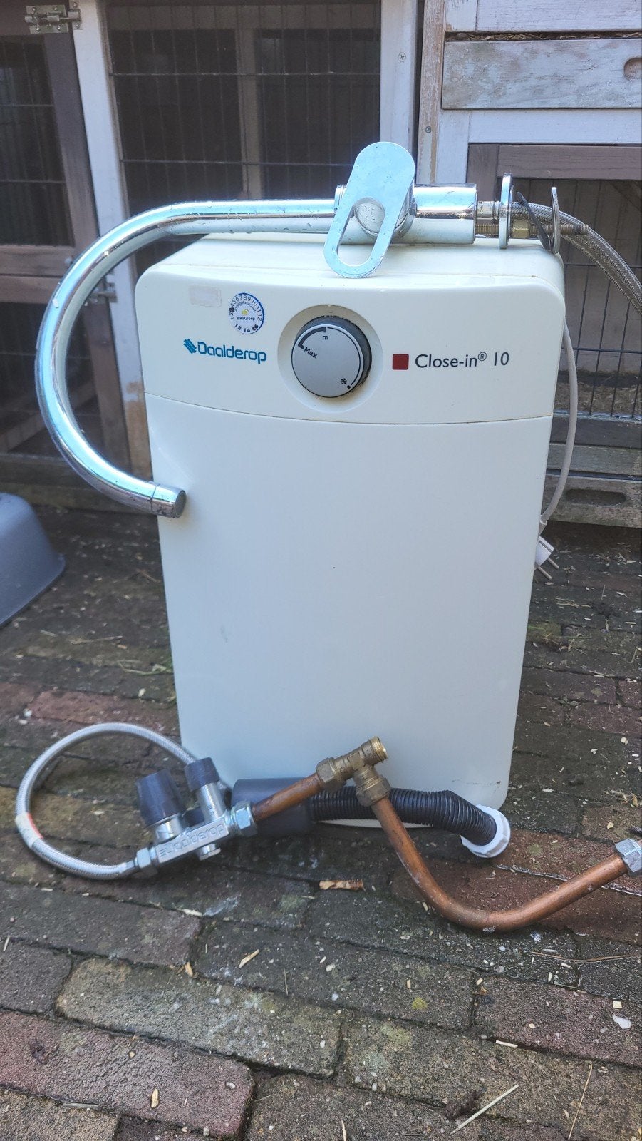 Daalderop Close-in 10 liter boiler met kraan en inlaat, Ophalen, Gebruikt