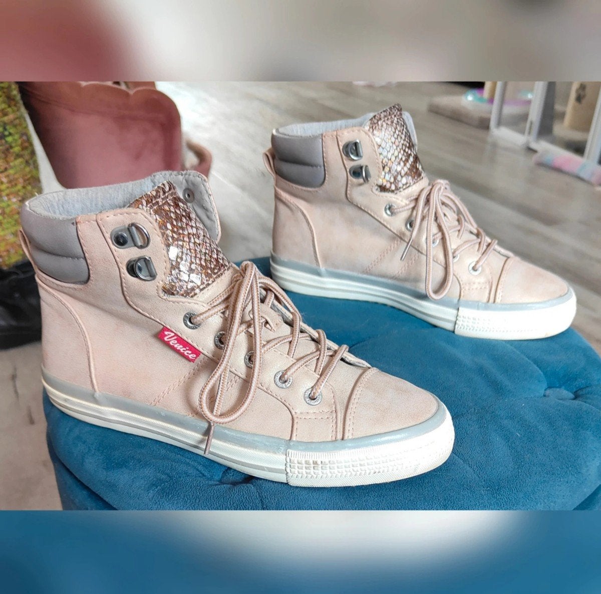 Lichtroze/beige sneakers Venice maat 38, Ophalen of Verzenden, Zo goed als nieuw, Beige, Sneakers of Gympen