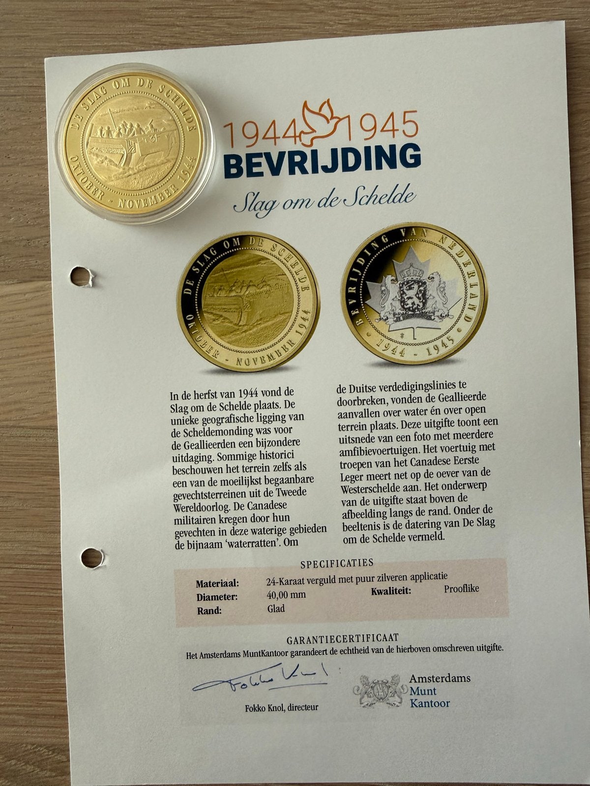 Set van 2 Herdenkingsmunten 1944-1945 Bevrijding, Postzegels en Munten, Setje, Koningin Wilhelmina, Goud, Overige waardes