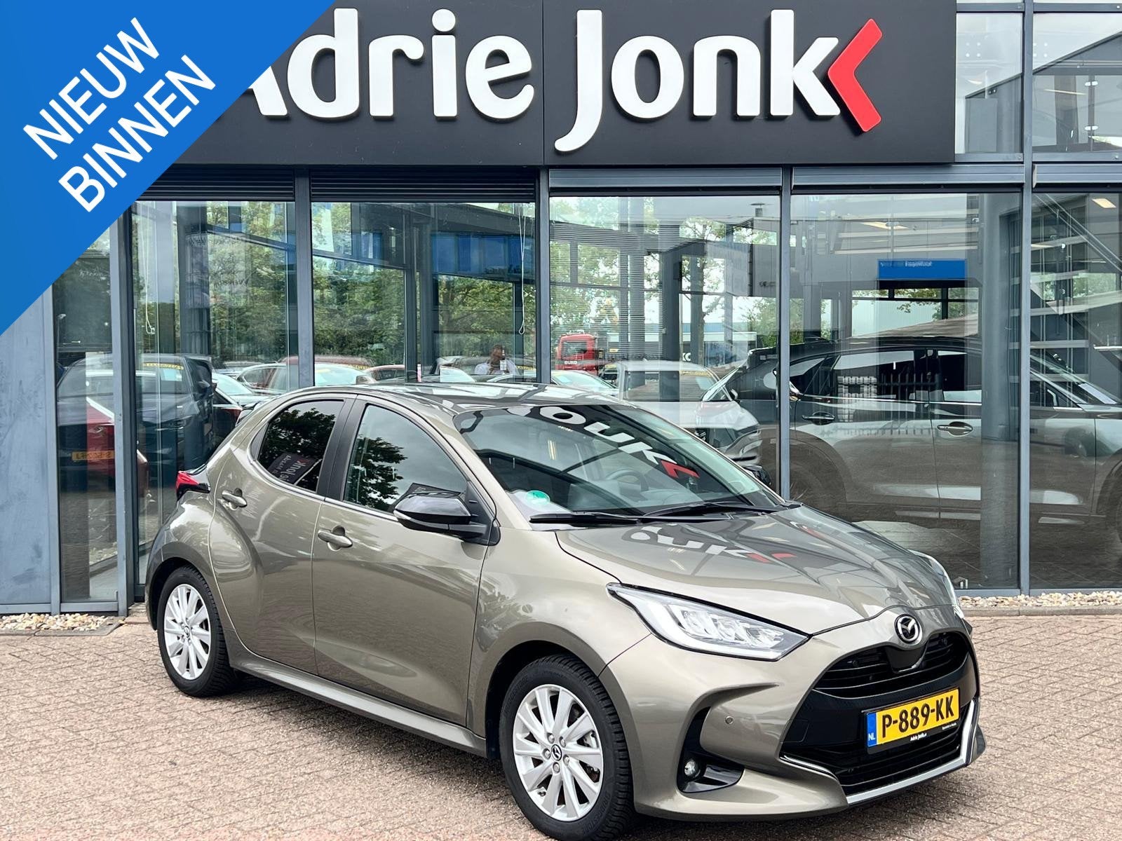 Mazda 2 Hybrid 1.5 Select AUTOMAAT | TREKHAAK | FULL HYBRID, Auto's, 450 kg, Gebruikt, Met garantie (alle), 49 €/maand