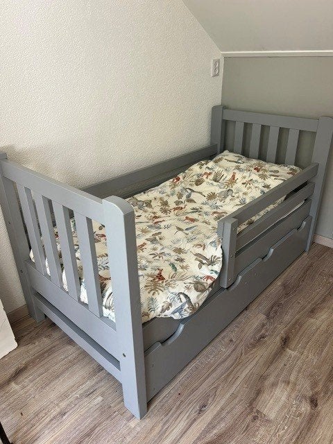 Compleet Peuterbed 150x70cm + matras, + Airosleep + lades, Ophalen, Eenpersoons, 190 cm of minder, Zo goed als nieuw