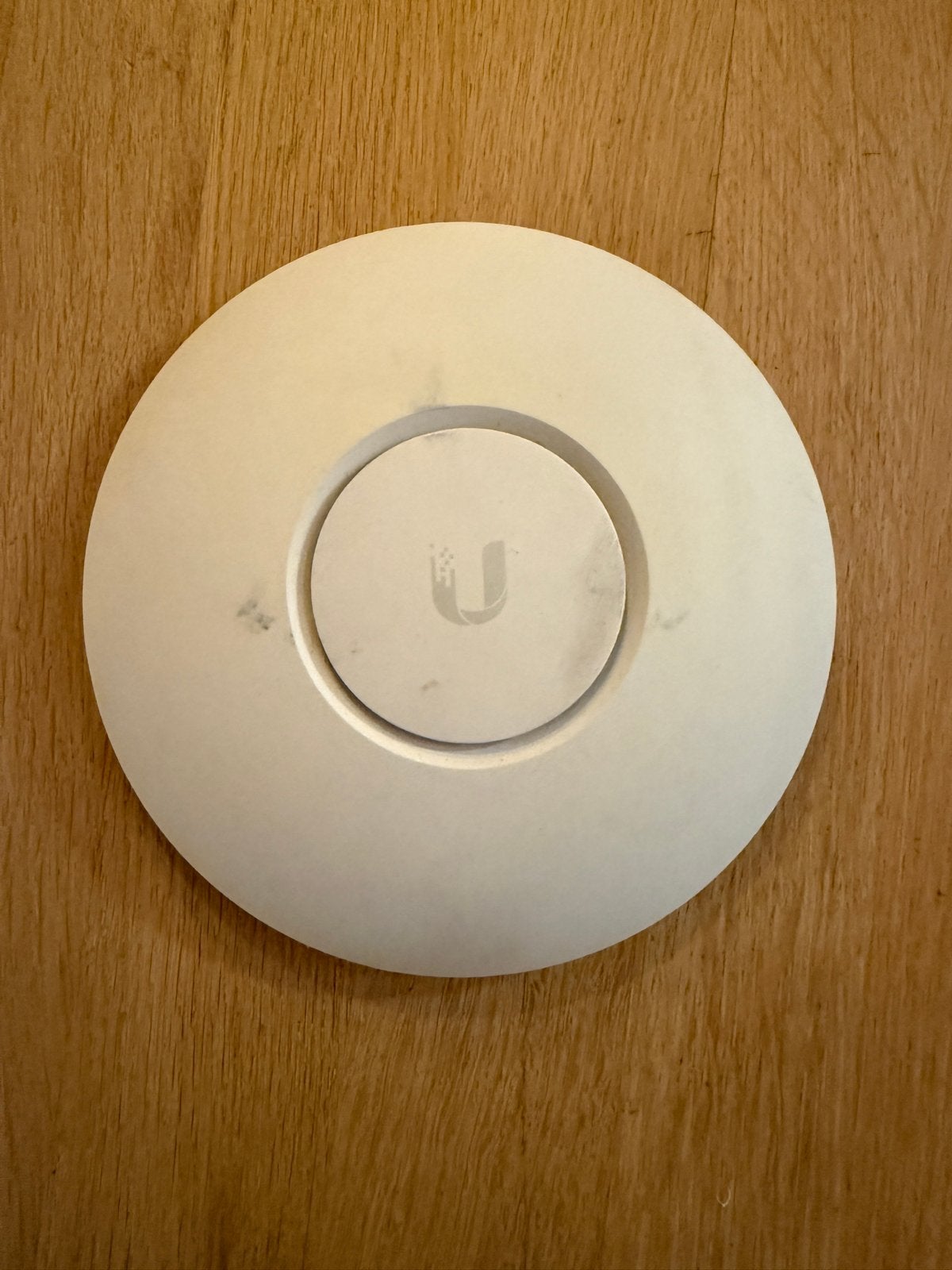 Ubiquiti UniFi AP AC LITE Access Point, Computers en Software, Accesspoints, Ophalen of Verzenden, Gebruikt