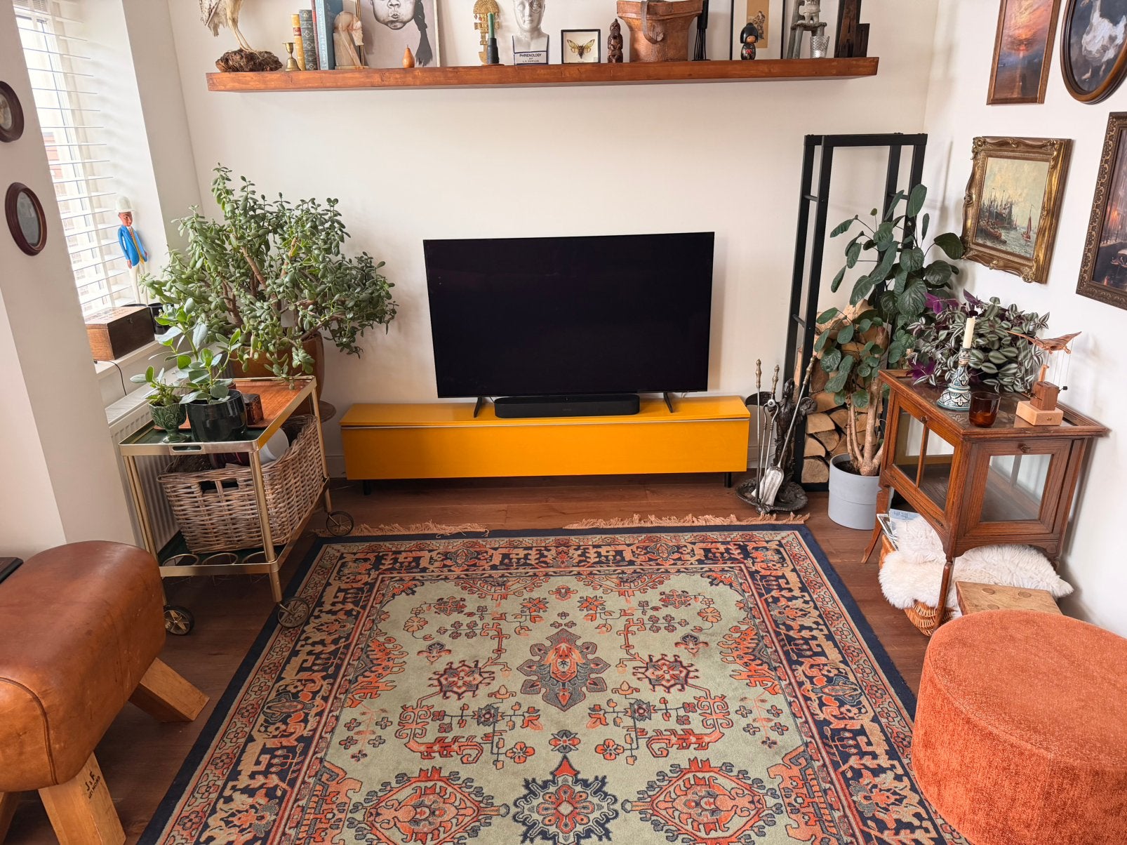 Tv meubel Ikea - gratis af te halen, Ophalen of Verzenden, Gebruikt, 25 tot 50 cm, Minder dan 100 cm