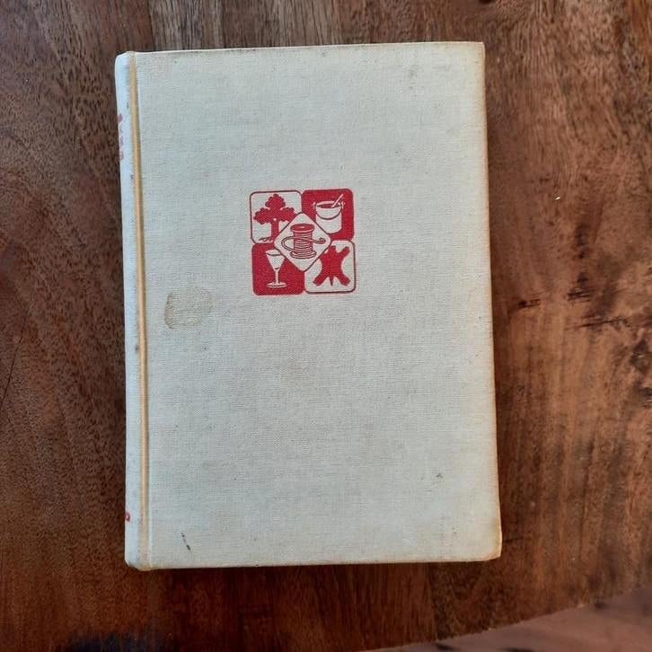 MATERIALEN EN GRONDSTOFFEN, Boeken, Ophalen, Gelezen, Interieur en Design