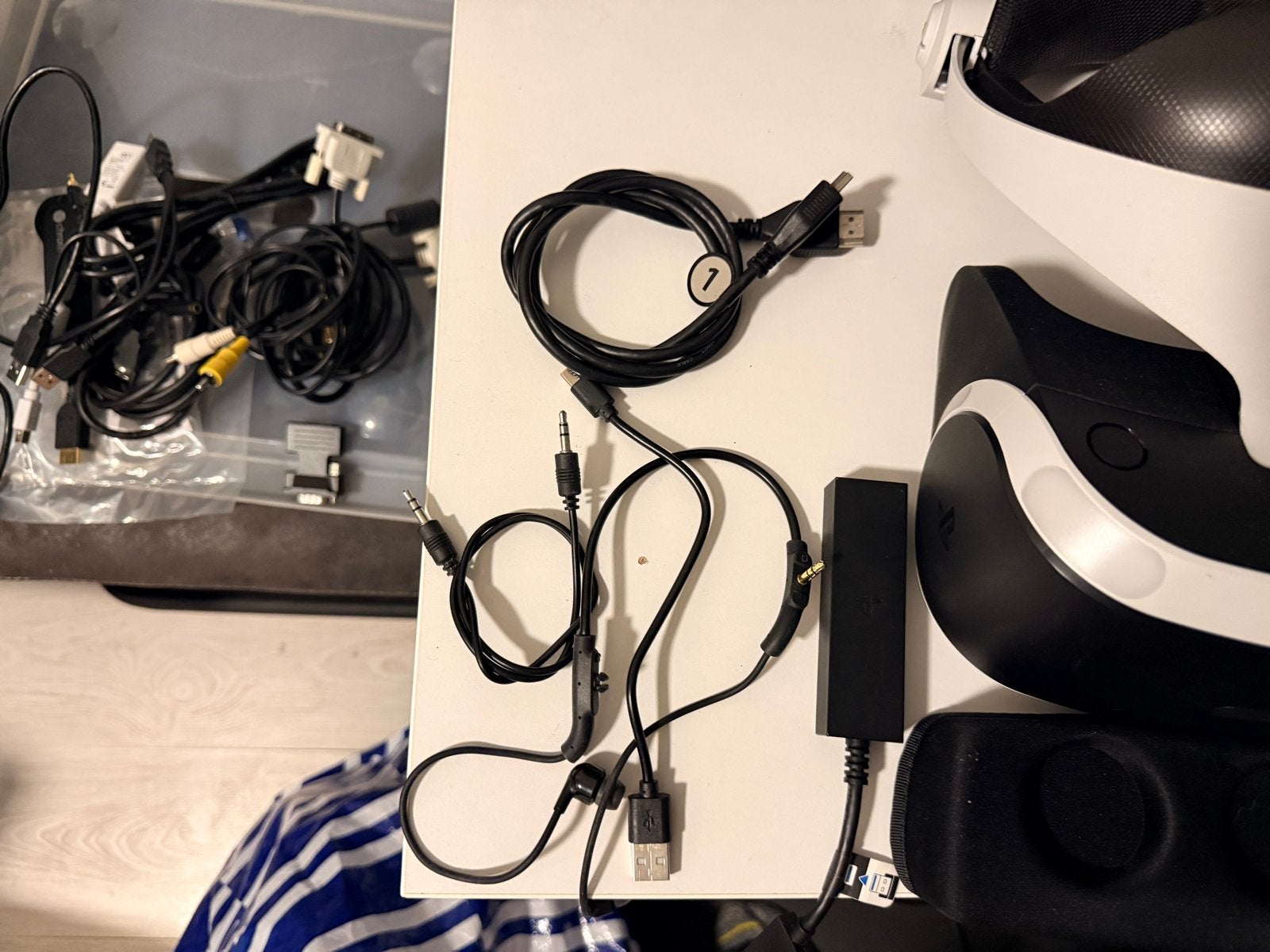 Foto 9 van Complete PlayStation VR-set voor PS4 - Direct gamen!