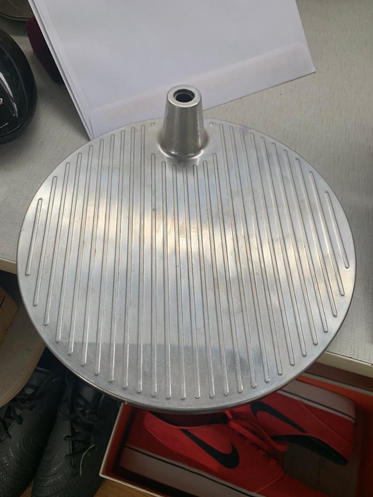 Artemide Tolomeo tafellamp tafelvoet gemaakt van aluminium., Huis en Inrichting, Lampen | Tafellampen, Ophalen of Verzenden, Zo goed als nieuw