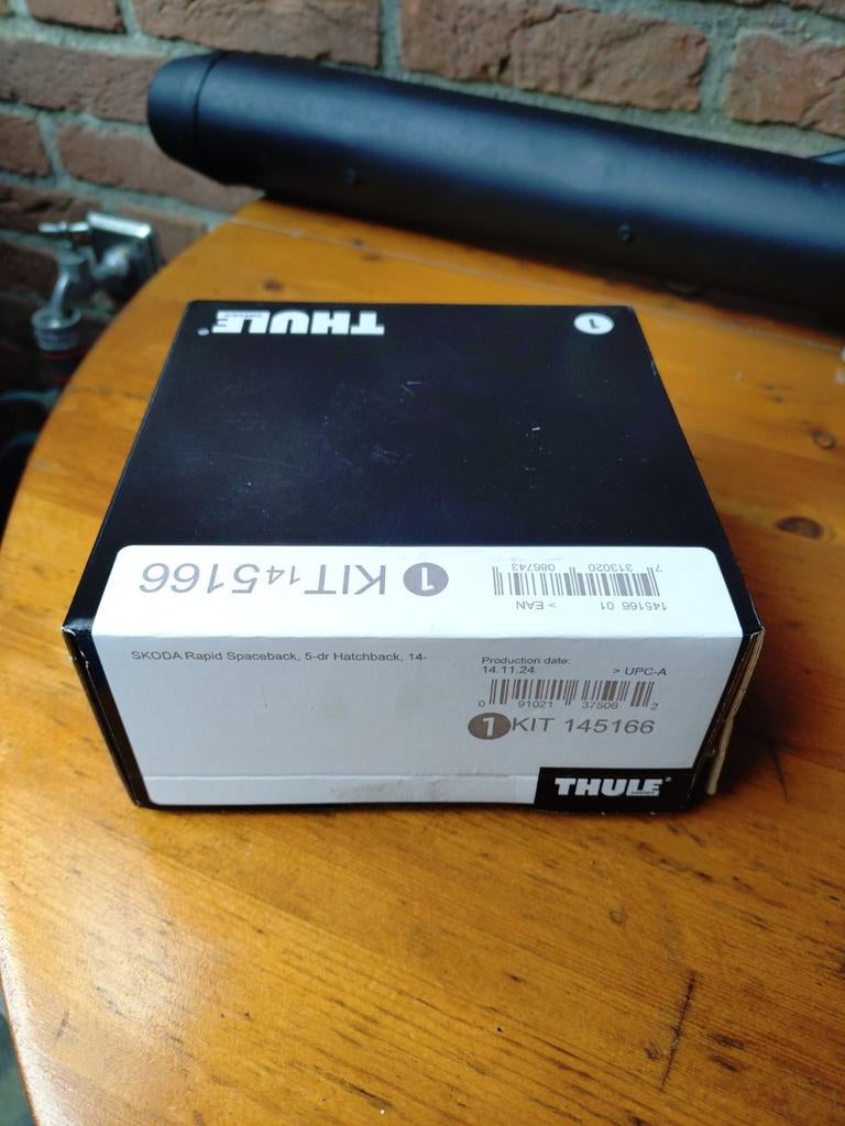 Thule Kit 145166 voor Skoda Rapid Spaceback (2014-), Auto diversen, Dakdragers, Zo goed als nieuw, Ophalen of Verzenden