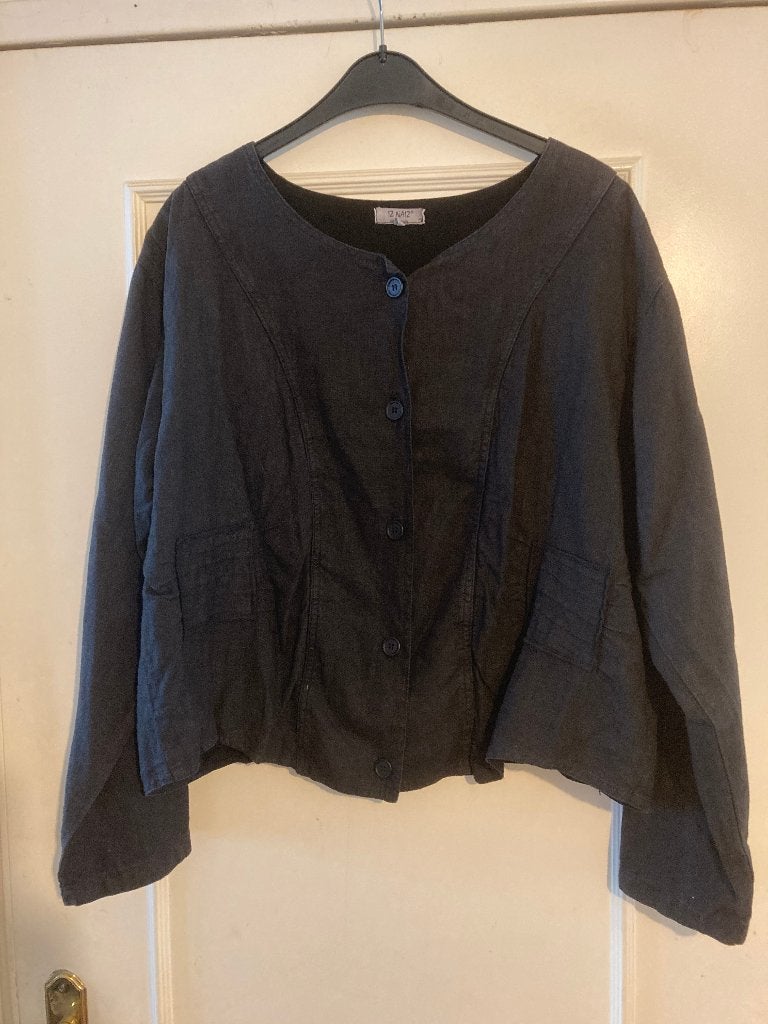 Aparte wijde zwarte zwaar viscose blouse van Iz Naiz, mt XL, Verzenden, Iz Naiz, Zo goed als nieuw, Blouse of Tuniek