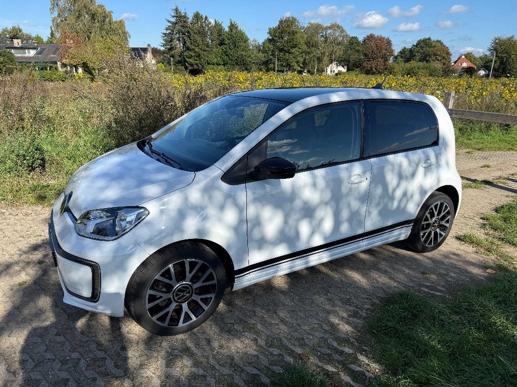 Volkswagen e-up! Style 2021 Wit, 32 kWh accu, Auto's, Stof, 37 €/maand, Up!, 4 stoelen