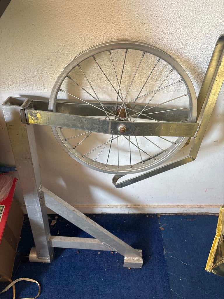 Steiger materiaal te koop, Doe-het-zelf en Verbouw, Steigers, Gebruikt, Rolsteiger of Kamersteiger, Ophalen of Verzenden