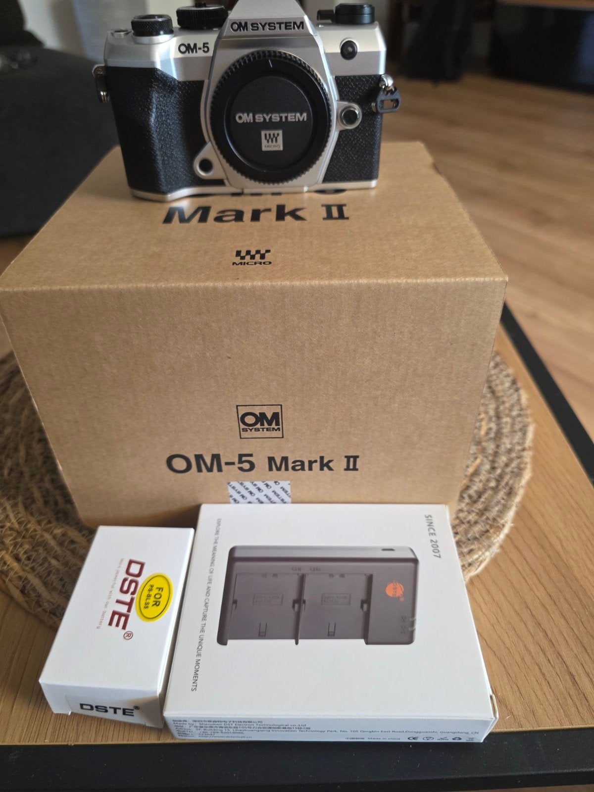 OM System OM-5 Mark II Systeemcamera met accessoires, Audio, Tv en Foto, Fotocamera's Digitaal, Ophalen, Beeldstabilisatie, Zo goed als nieuw