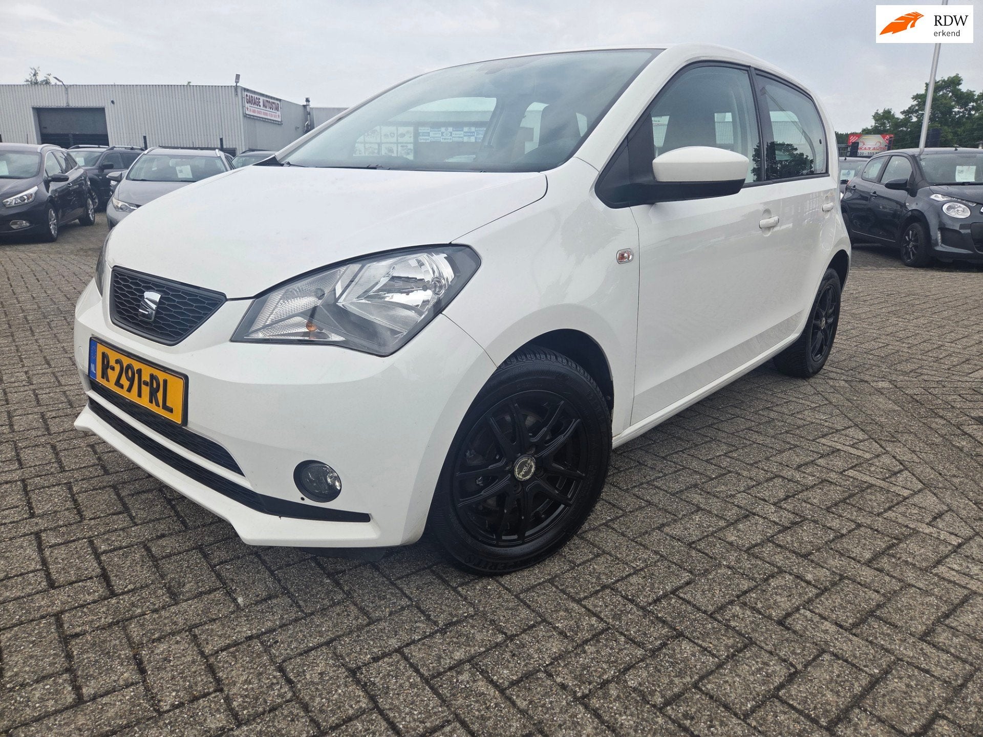 Seat Mii 1.0 Style/CRUIS CONTRL/PARKSENSOR/BLUETOTH, Voorwielaandrijving, Gebruikt, Euro 6, Mii