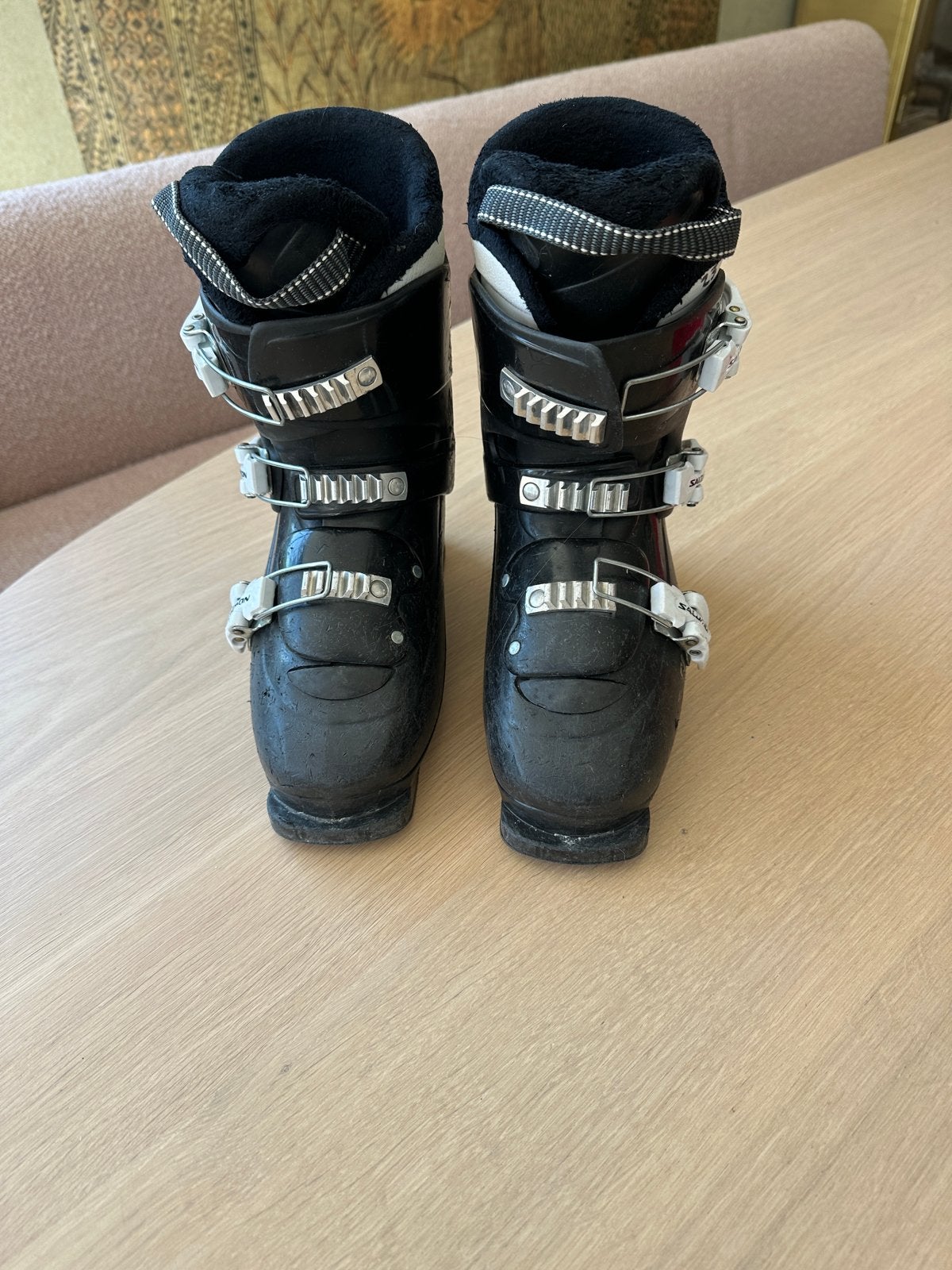 Salomon skischoenen voor kinderen maat 23/23.5, Sport en Fitness, Skiën en Langlaufen, Ophalen, Gebruikt, Schoenen, Salomon