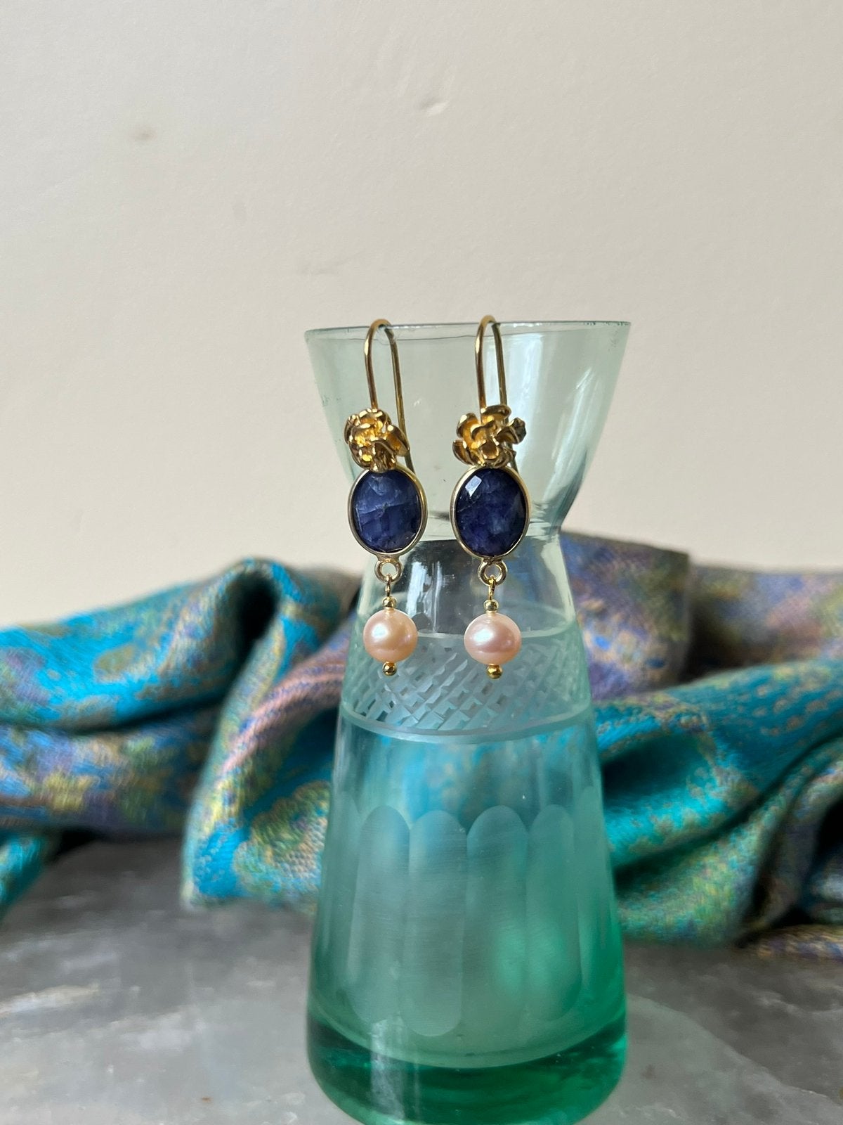 Saffier AKOYA zoutwater parel beschermt geluk inzicht uniek, Hangers, Blauw, Nieuw, Ophalen of Verzenden