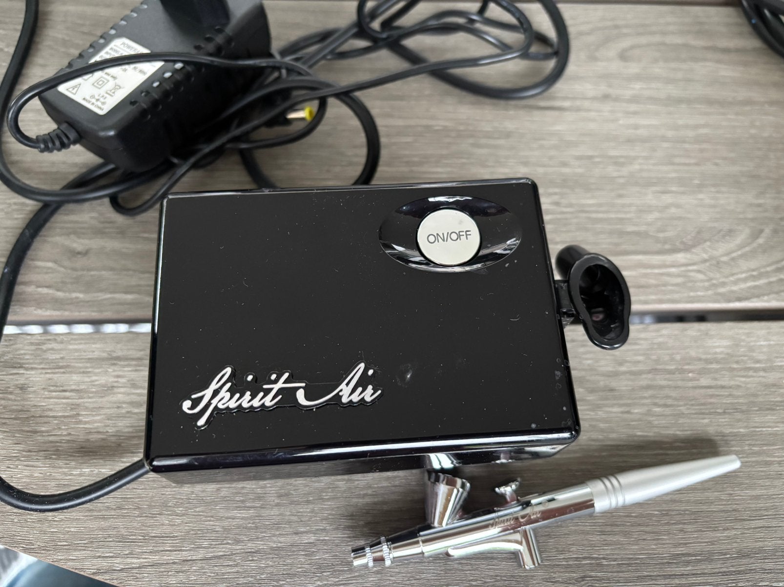 Spirit Air Airbrush Set met Compressor, Hobby en Vrije tijd, Ophalen of Verzenden, Gebruikt, Airbrush en Toebehoren