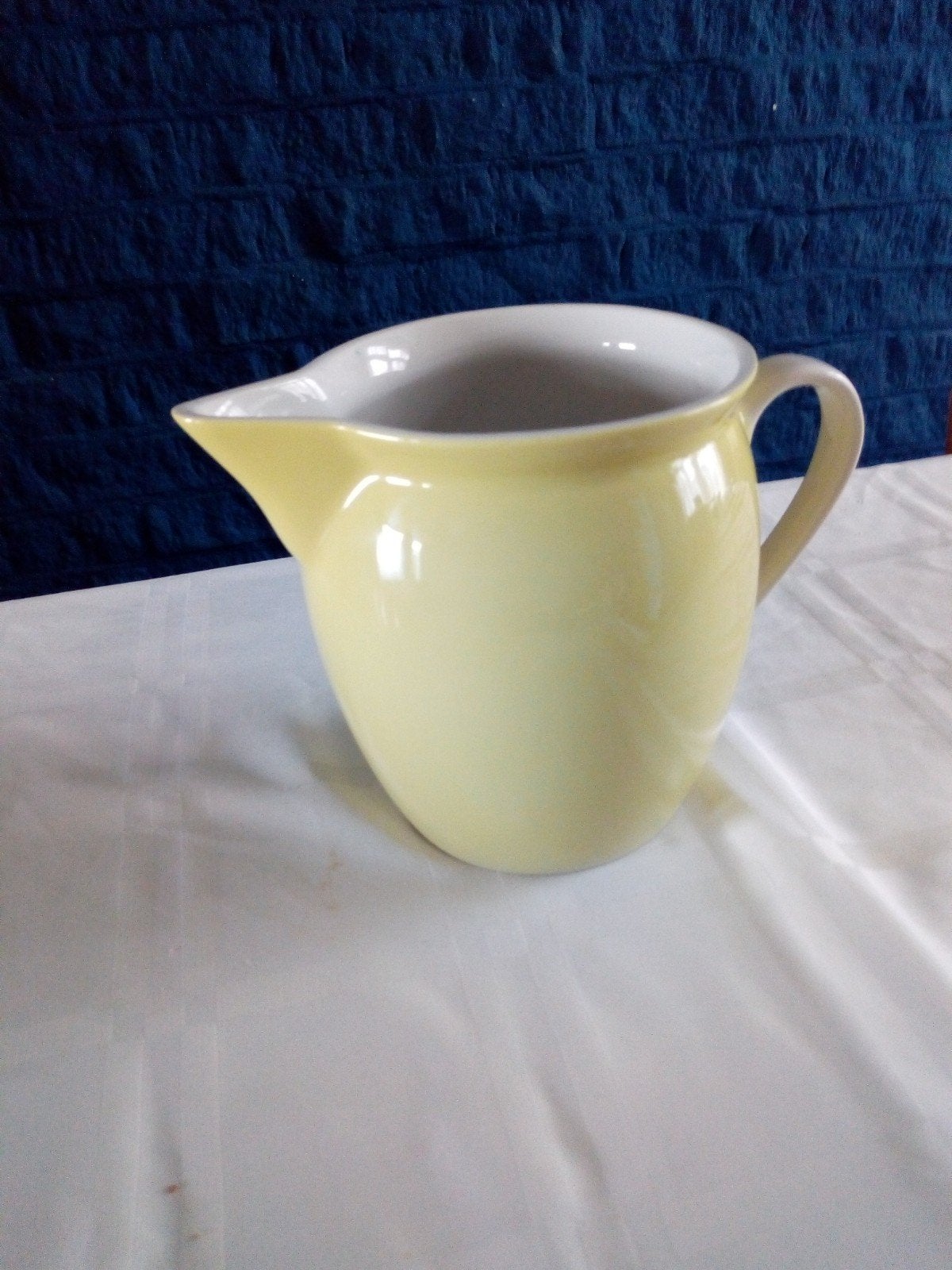 Kan voor water of melk, Ophalen