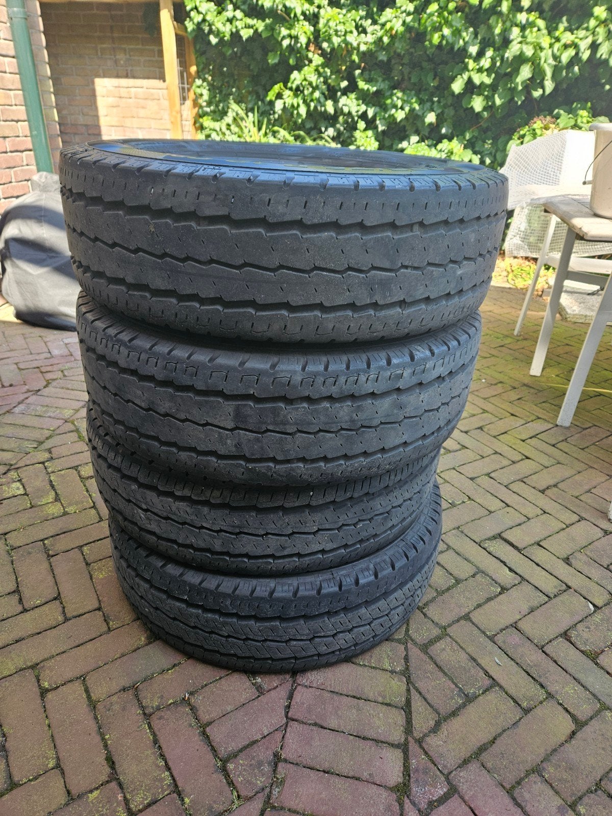 Continental VancoCamper banden 225/75 R16 CP (4 stuks), Auto-onderdelen, Banden en Velgen, Ophalen, 16 inch, Band(en), Bestelwagen