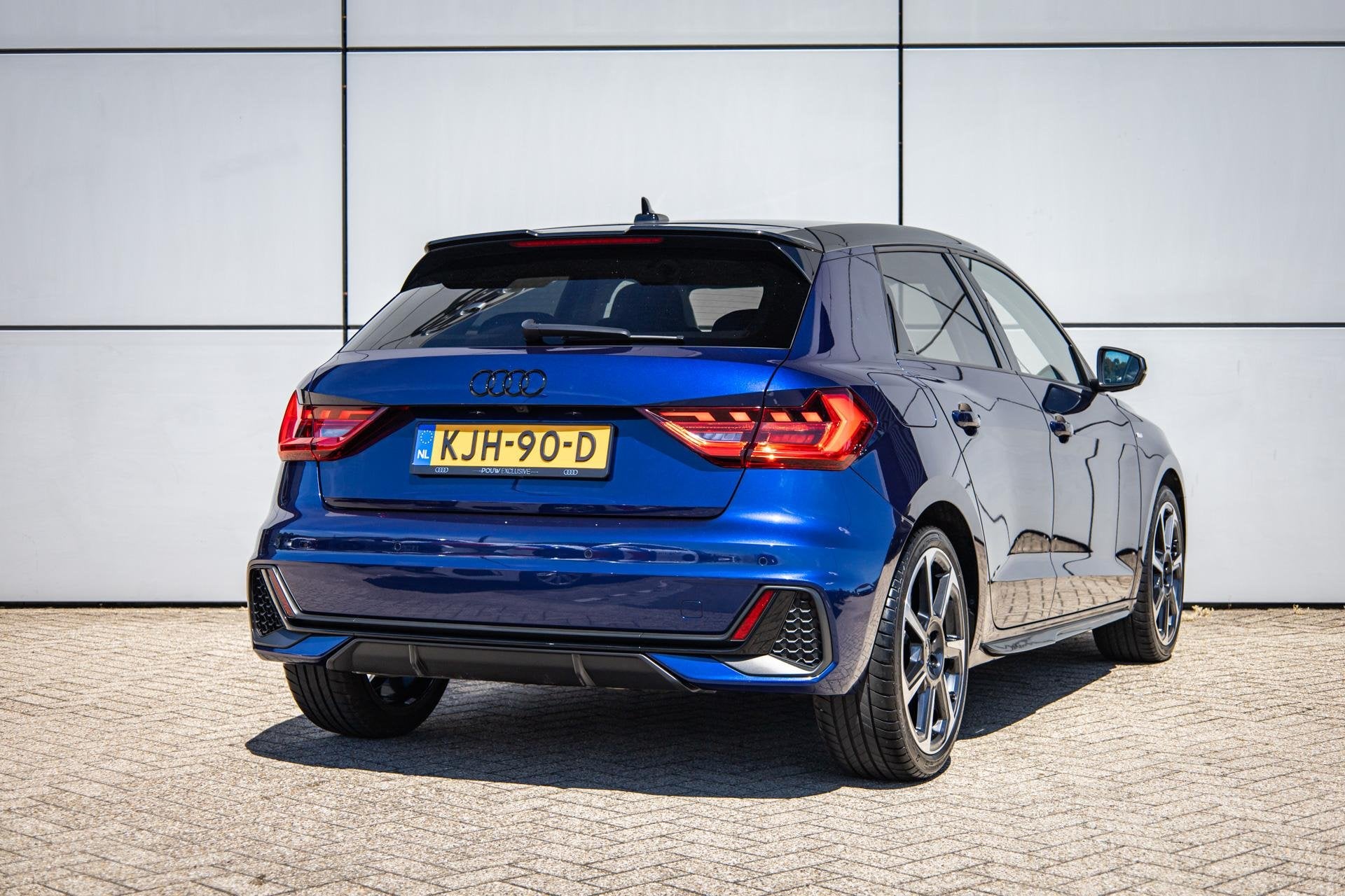 Audi A1 Sportback 30 TFSI 116pk S-tronic S edition | Keyless, Automatische klimaatregeling, Blauw, Bedrijf, 3 cilinders