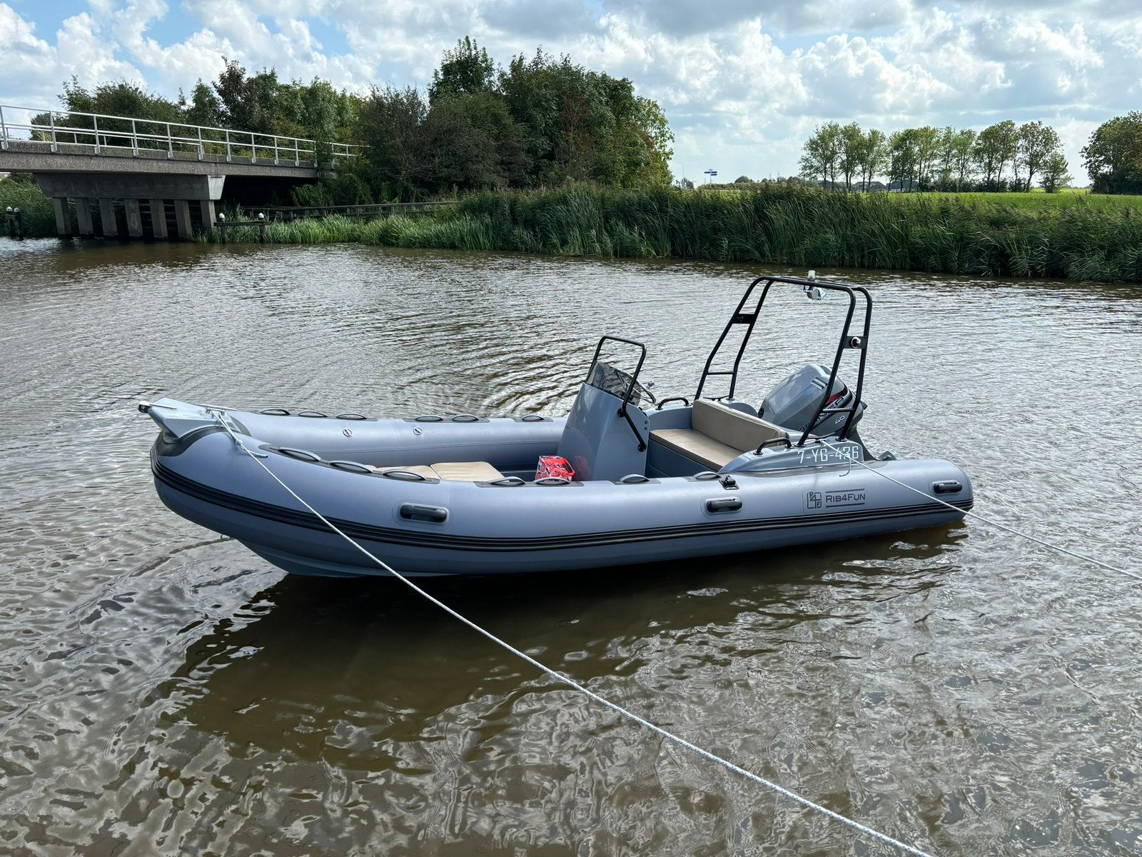 Rib 4 Fun 520 de luxe. Zonder motor en zonder trailer, Watersport en Boten, Ophalen, Zo goed als nieuw, Stuurconsole, Polyester/glasvezel